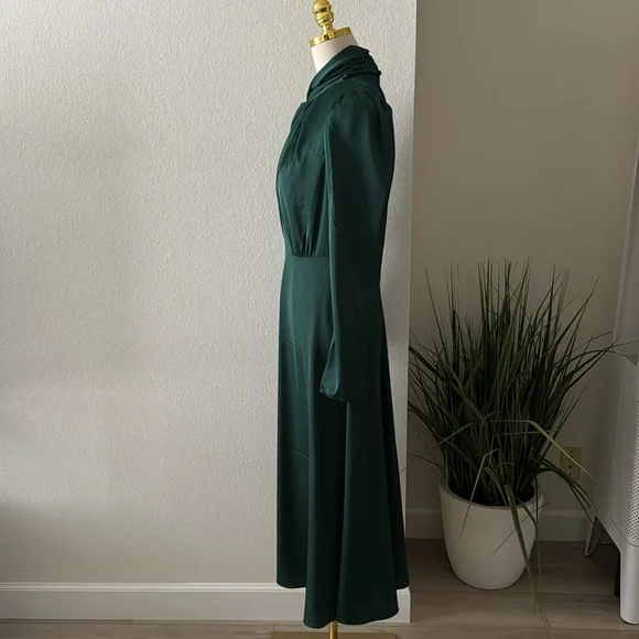 Alexia Admor Gillian Dress - Emerald, Size 6 | NWT - Picture 2 of 6